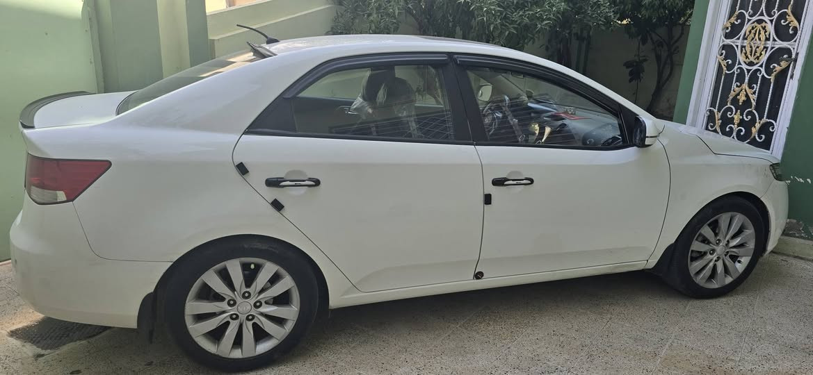 100$
***********
بيها قطعه ماشيه ١٤٤
