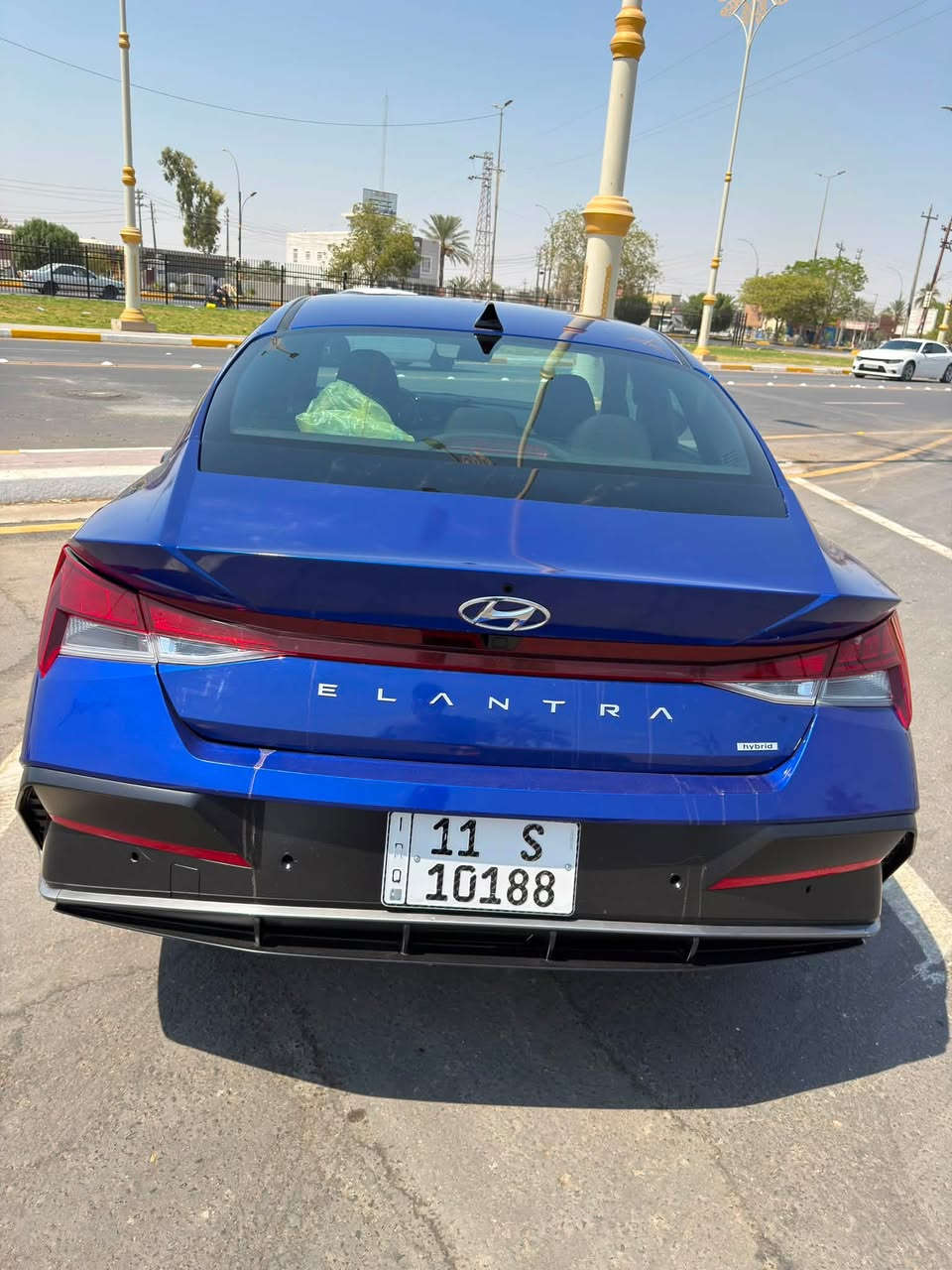 النترا هايبرد 2025 ازرك
المواصفات نصف فول
ماشية 19 الف كيلو 
رقم بغداد بأسمي
سعر السيارة 150$ وبيها مجال
السيارة زيرو بعدها ماشية بالعراق 3 الاف بس
حادثها خلفي

ملاحضات السيارة

بدايت القمارة من يم الجامة الامامية رصعة مال تحميل.
جاملغ الخلفي الايمن والليسر شبر بشبر تعديل بارد فقط مال ضربة امريكا
الحوض بدايته بي تعديل واضح بصور الحادث
راس الشاصي . راس الشاصي فقط !!!  الايمن والايسر الخلفي بي تعديل بسيط 
باقي السيارة على وضع البلاد
ذاكر كلشي يخص السيارة

المكان كربلاء طريق بغداد
***********
