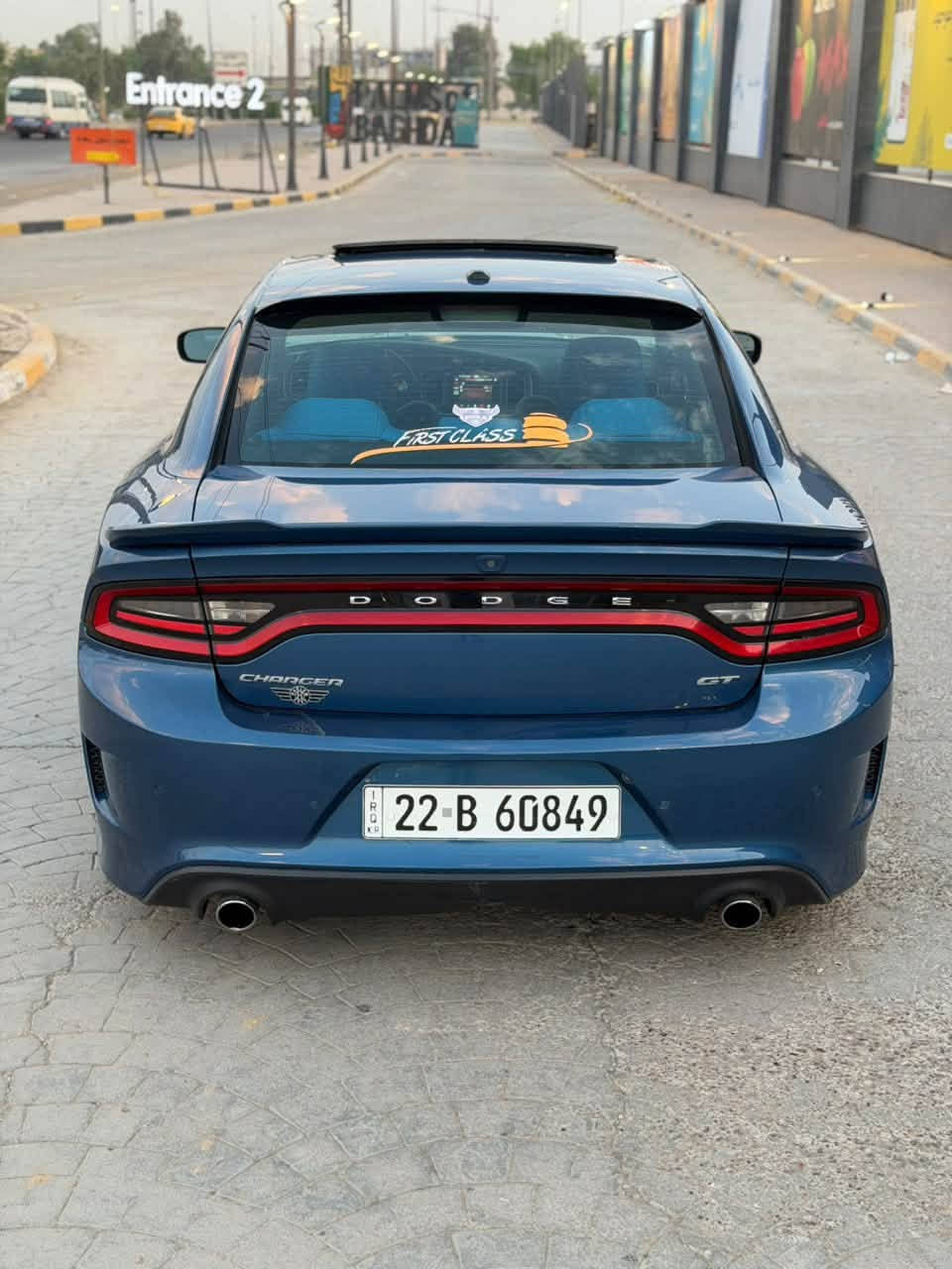 السلام عليكم ً
للبيع. چارجر GT  موديل.  2020
وارد خليجي محرك 3600 
2 ويل فول مواصفات للاخير 
ماشيه 48 mil  السيارة مدوشمه شادلها 
جكات
مكفوله من الصبغ والتبديل بقط بيها مكانين بارد ممبين BDR
السياره جديده بمعنى الكلمه 
السعر 260 وبي مجال 
مكان السياره بغدادالسيديه
