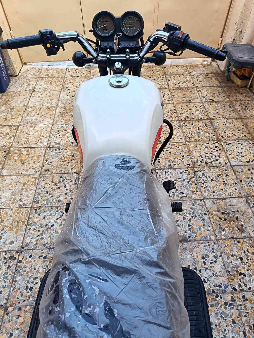 دايون نفخ • ٢٠٠ سيسي • ٢٠٢٣