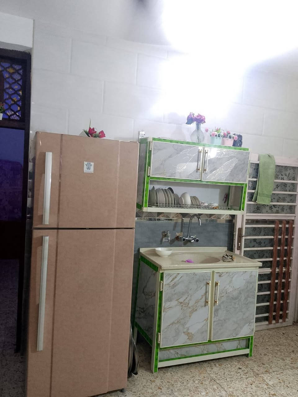 دار للبيع بالدوانم مال الشعله شارع البدراج طابق واحد سماحه 100متر بناء بلوك جاهز مفتاح 
***********
السعر 65بي مجال

