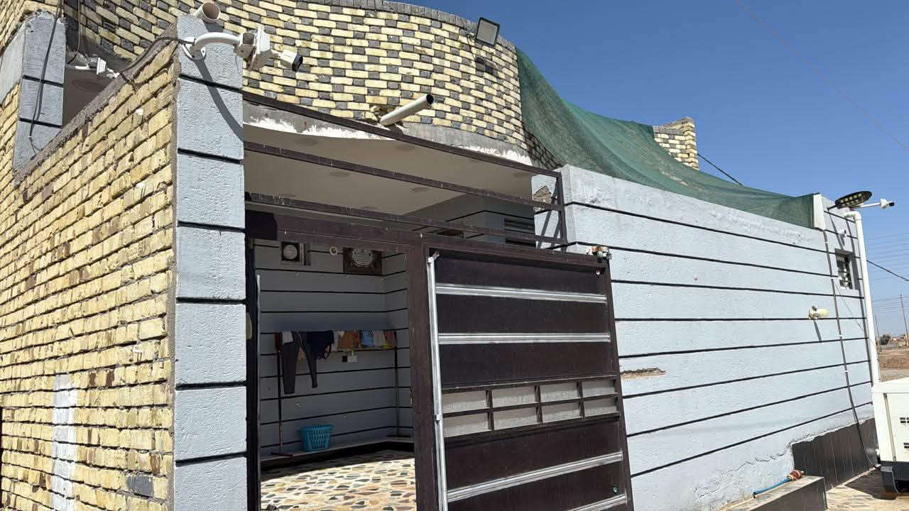 حجي حسن طريق بغداد
سلام عليكم 
دار للبيع 
محافظه ميسان العماره حي المهندسين 
نوع العقار زراعي سند ٢٥ حجي حسن 
المساحه ٢٠٠ م 
بناء درجه أولى 
طابق واحد 
لاستفسار التصال على 
***********

