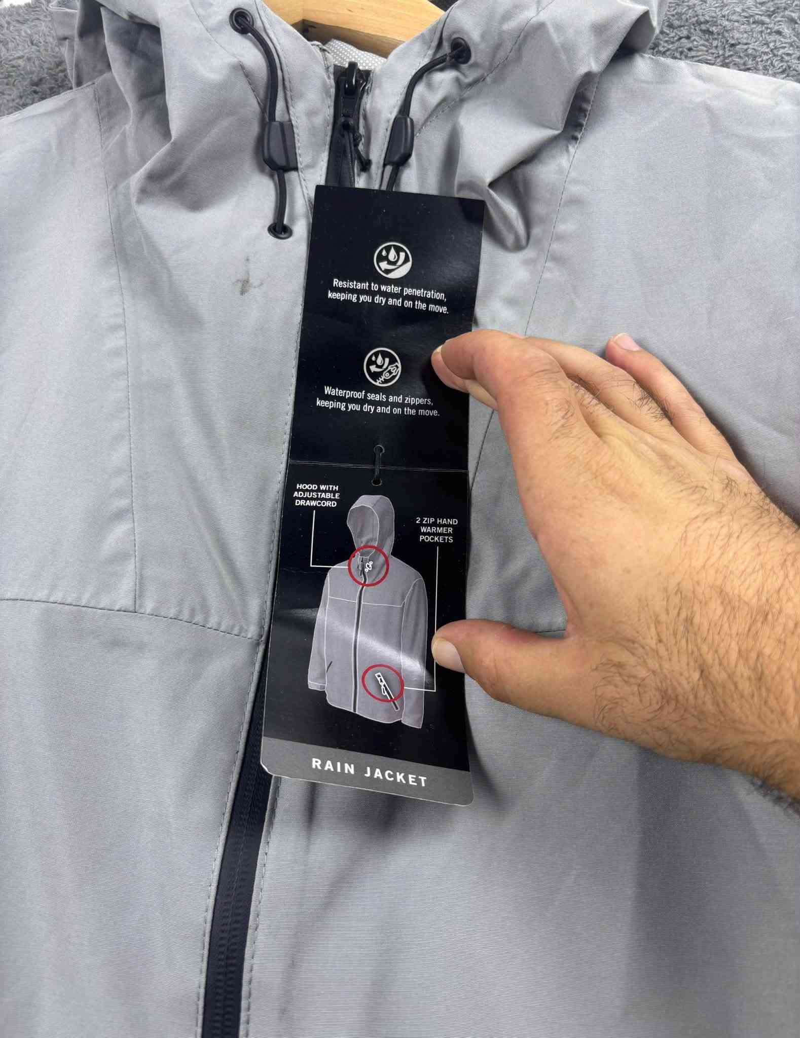 جاكيت مطر • Wrangler • مقاس XL