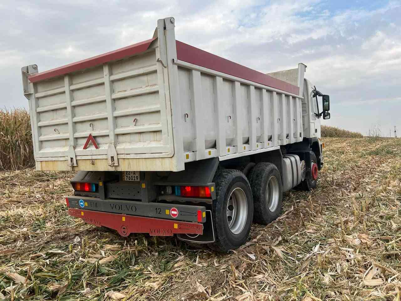 قلاب • موديل ٢٠٠٣ • تايرات جديدة