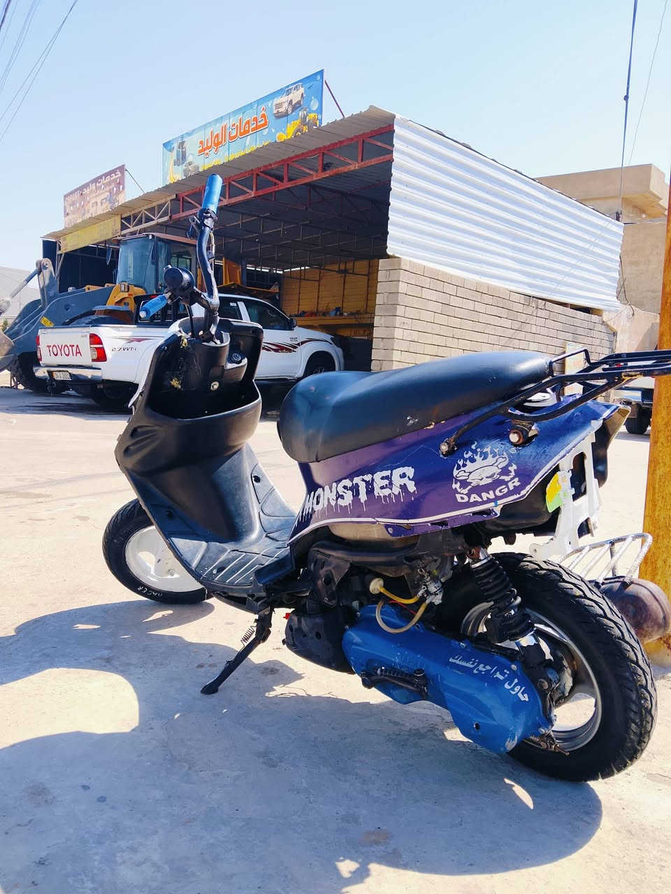 نحل البيع دراجه نظيفه معمره تعمير بشرط سعرها 180 بمجال ***********
