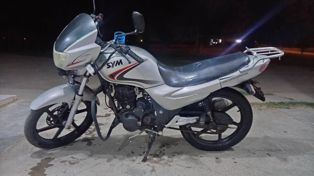 سلام عليكم سايم موديل 16للبيع سعر 750 او مراوس بهيوشه نضيف
كهربائيات كله شغاله اشاير لايت دشبول سكن كير مكفول محرك ناعم نكر صلف 
مكاني الرمادي استفسار 
***********

