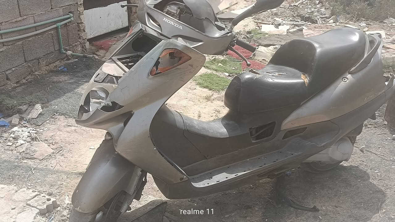 سلام عليكم فورسايد للبيع 350الف شغاله كلشي مابيها عوزها بس كابريتر بيعلك هلموجود كوم حديد حته لاتكلي شبيها
مكاني بغداد مدينه 
***********
سلام عليكم فورسايد للبيع 350الف شغاله كلشي مابيها عوزها بس كابريتر بيعلك هلموجود كوم حديد حته لاتكلي شبيها
