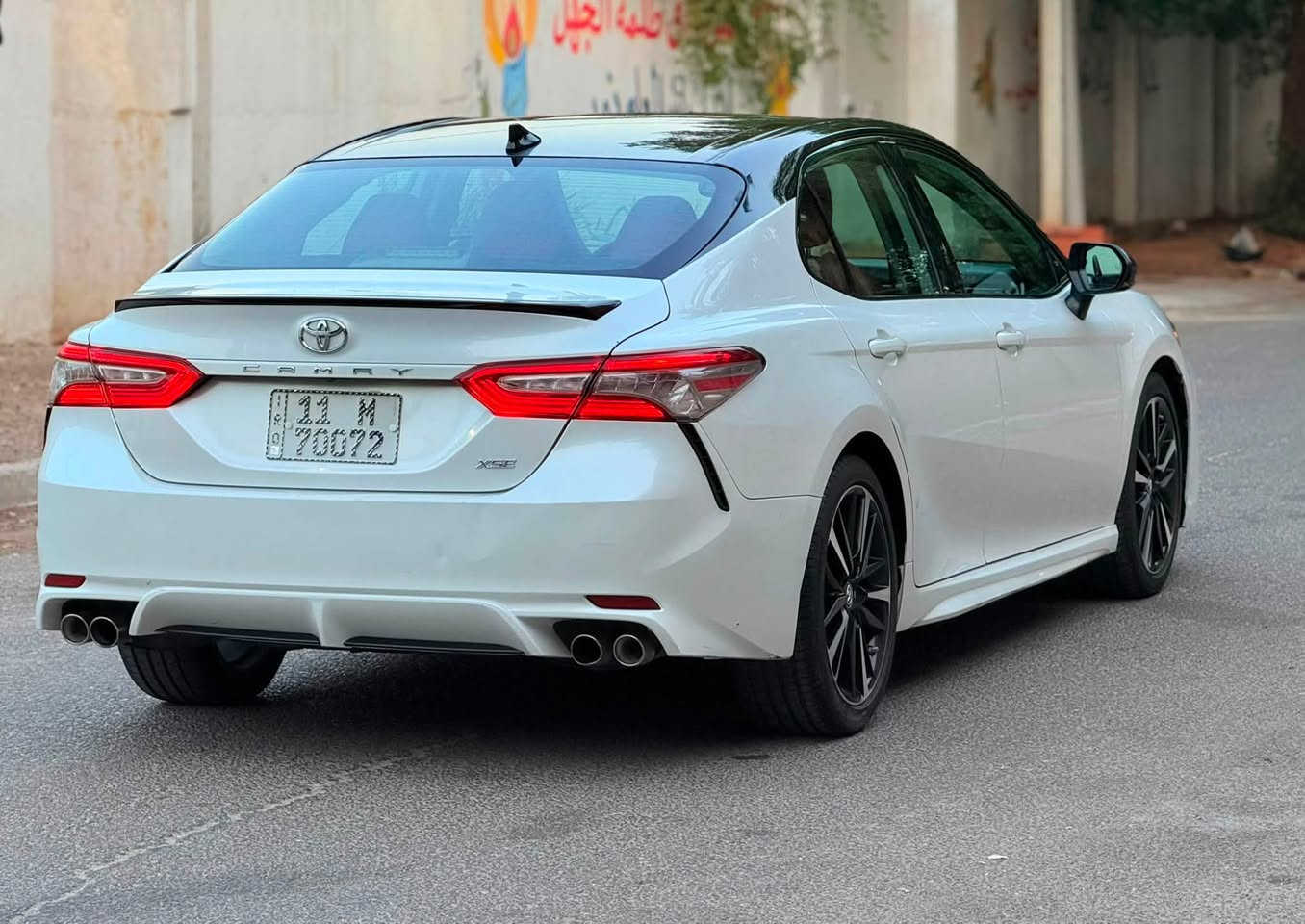 سلام وعليكم 
كامري 2019 XSE تو كلر 
فول عدا فتحه 
وارد امريكي 
محرك 2500
بدون ارباك 
لونين سقف اسود بلادي 
الداخل احمر بلادي 
حساس امامي خلفي 
شحن واير لس
تدفئه كشنات 
كشنات كهرباء 
تبريد قطعتين  
بصمه ترحيب ابواب 
ماشيه 75 
الرقم : مميز  بغداد بسمي
السياره : بونيد صبغ فقط جاملغ بارد 
كير محرك تبريد صدر دواخل سليم 
المكان : بغداد / الصليخ 600
السعر : 183 
اللاستفسار : ***********
