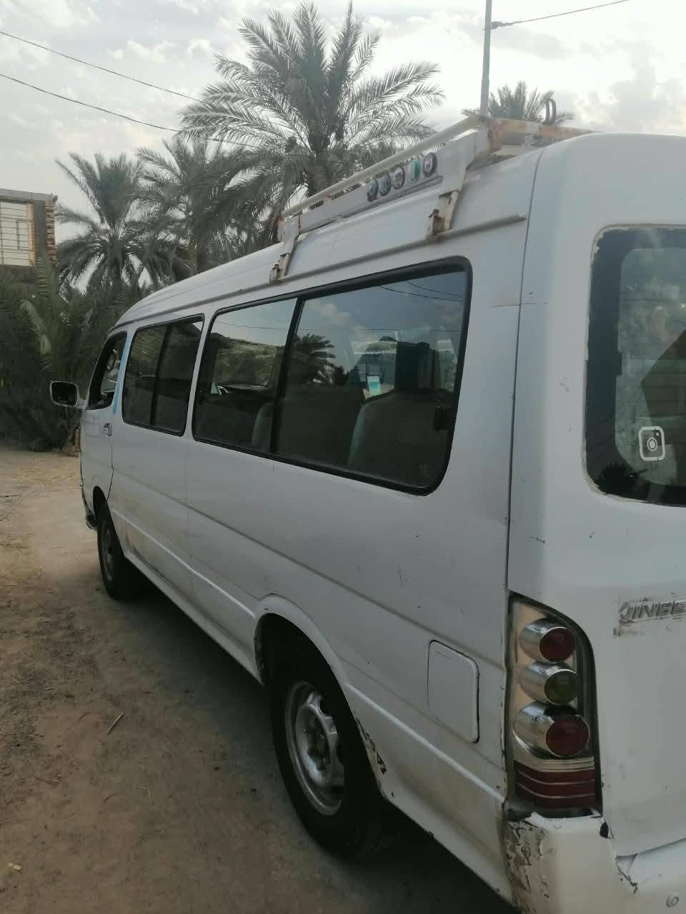 السلام عليكم جنبي للبيع حره رقم انجليزي سنويه جديده مكينه وقير وحداديه كل جديد سياره جاهزه اي استفسار الاتصال***********
