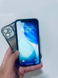 ايفون 11 • ١٢٨ • بطارية ٧٥%