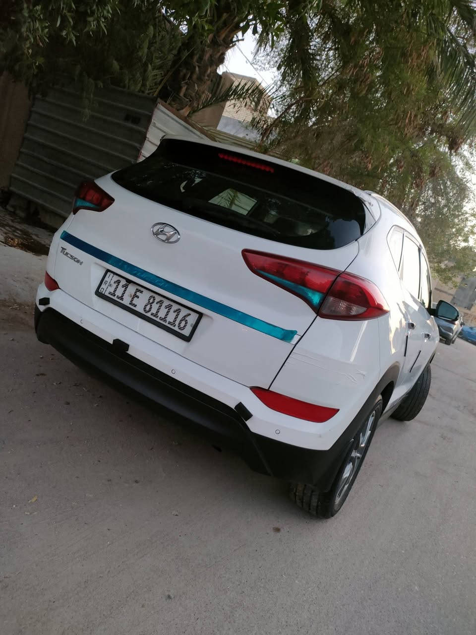 🚘 للبيع هونداي توسان خليجي 2018 –
📍 الموقع: بغداد – البياع
📞 ***********

🔹 الموديل: 2018 خليجي
🔹 رقم بغداد مميز دولي لحد 2028
🔹 العداد: 39 ألف كم حقيقي
🔹 السعر: 188 ورقة، وبها مجال

⭐ المواصفات:

• بانوراما
• كشنات جلد لونين: مشمشي + بيجي بلادي
• تحكم كشنات 4 جهات
• شاشة 10 إنج
• كامرات أمامية + خلفية
• صاج ستيرن + أبواب بلادي + داشبورد
• LED نهاري وليلي + دبل LED أبيض
• إنارة داخلية بيضاء
• تبريد قطعتين أمامي وخلفي
• حساس خلفي
• 3 أنظمة قيادة: اقتصادي / طبيعي / سبورت
• نيكل شباك أمامي وخلفي + يدات
• بردة خلفية متحركة
• سبير بلادي، ما نازل 2018 مالته
• أرضية مشمشي بقلاوة
• 5 ويل حجم 18
• تخم تايرات جديد، مبدلات قبل سنة
• بطارية جديدة
• عدة طوارئ ويا السيارة

🔧 حالة السيارة:

السيارةسلام عليكم شباب ..هونداي توسان خليجي موديل 2018.. رقم بغداد مميز دولي لحد 2028 

عداد السيارة 39 الف حقيقي 

مواصفات /بنراما/ كشنات جلد لونين مشمشي بيجي بلادي / تحكم 4جهات /شاشه 10 انج كامرات/ امامي +خلفي / صاج ستيرن+ ابواب بلادي+ دشبول/ لد نهاري ليلي دبل لد ابيض / اناره داخل ابيض / تبريد قطعتين امامي خلفي / حساس خلفي / 3انضمه قياده اقتصادي + طبيعي +سبورت  / نيكل شباك امامي خلفي يدات/  برده خلفيه متحركه/ سبير بلادي مانازل 2018 مالتها/ ارضيا مشمشي بقلاوه/ 5 ويل حجم 18 / تخم تاير جديد مشنن قبل سنه بدلتهن/ بطاريه جديده عدة طوارء وياها.... سياره مكفوله  كل بلادي صدر بلادي دسكات بلادي شركه كير مكينه بلادي من ضربه وصبغ عده دعاميه خلفيه بيها صبغ كد شخط أثر طخه جهة سايق ... اخوان سيارة على موديلها تعتبر شبه زيرو اريدها سعر ..... / 188 ورقه وبيها مجال مكان بغداد البياع *********** مكفولة، وكلها بلادي:
صدر بلادي، دسكات بلادي، شركة كير، مكينة بلادي.

السيارة بيها شخط كد شبر دعاميه خلفيه ونصبغ على كده 

باقي السيارة نظيفة جداً، وعلى موديلها تعتبر شبه زيرو من ناحية النظافة والترتيب.

💰 السعر: 188 ورقة وبيها مجال للمشتري الجاد

📍 بغداد – البياع
📞 ***********
