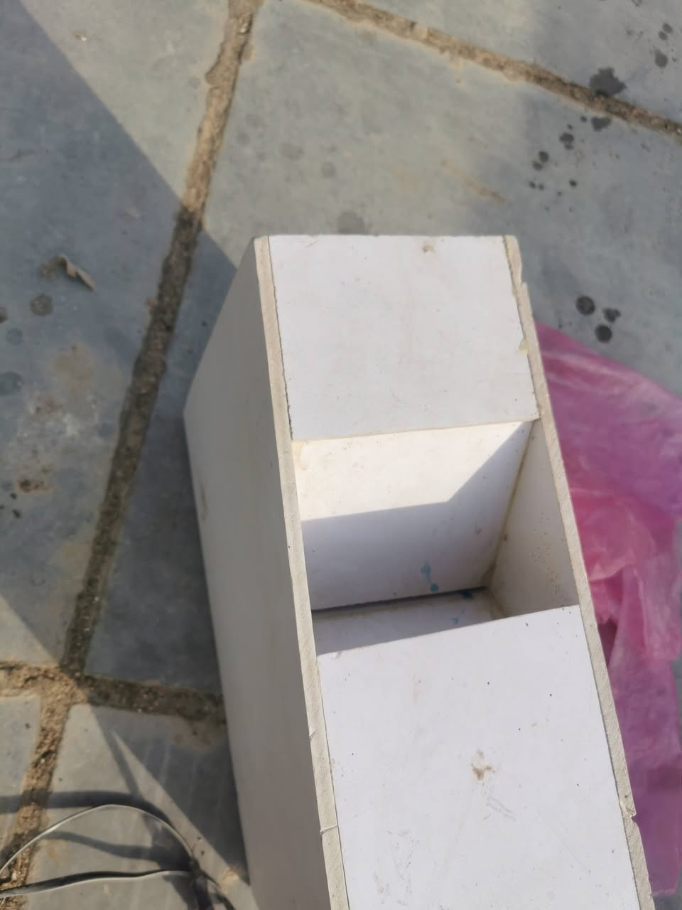 منظف علف • طعام الطيور