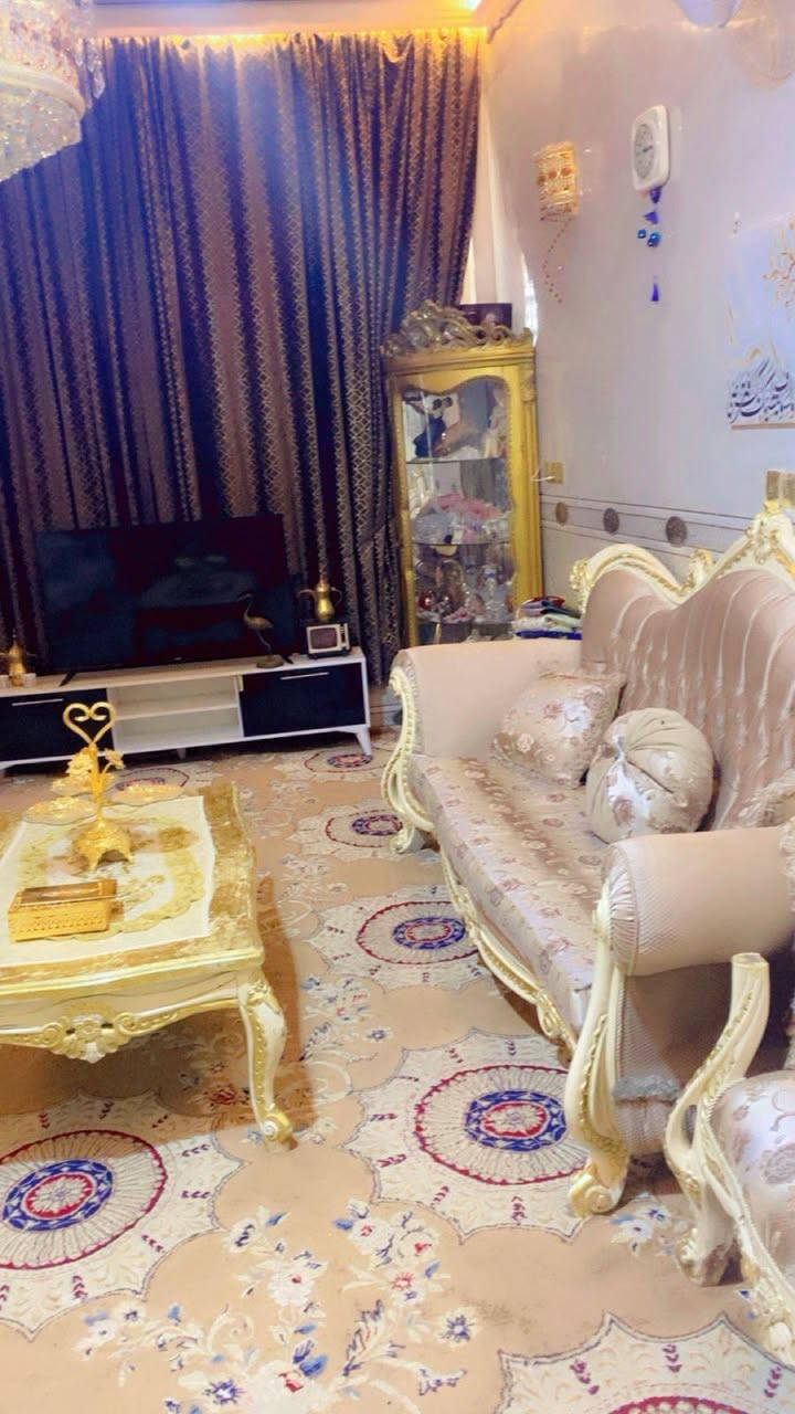 بيت طابقين • ٣٢٠م • قطعة ٨١٢م