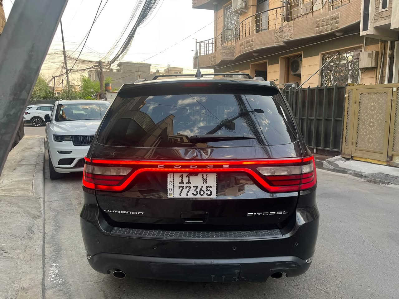Dodge durango Citadel 2014 دوج دورنكو سيتاديل
بدون حادث كلين تايتل 

صبغ في قطعتين اثر طخه بسيطه كما موضح بالسونار

الباقي مكفول من الصبغ و التبديل 

( لغد شاصي مكفول و جميع الايرباكات سليمه )

المواصفات اعلى فئه 1/1 Citadel VIP :

- محرك ٦ سلندر / 3600

- فتحة سقف سلايد SunRoof

- صندوق كهرباء

- بصمة تشغيل + ابواب 

- شاشة كبيرة  

- داخل بيجي

- كشنات كهرباء + جلد 

- كشنات تدفئه + تبريد 

- ٧ راكب + جميع الكشنات كهرباء

- ستيرن كهرباء + تدفئه

- اشارة بالمري + قلاب + هيتر

- حساسات اصطفاف

- تبريد ثلاث قطع / تحكم خلفي

- سستم نيكلات بلادي 

- ويل كروم حجم 20 بلادي

- شفتات ستيرن تبترونك

ترايها يخبل و بالواقع شكلها احلى من الصور

رقم بغداد الجديد سنويه و هزه جدد 

عنواني بغداد / الاعظمية 

للاستفسار التواصل على الخاص او اتصال 

***********
