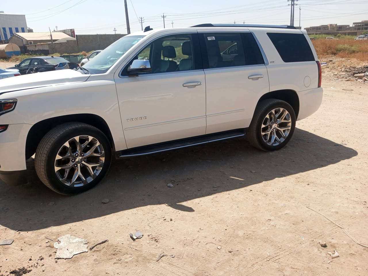 تاهو 2015 للبيع 

خليجي LTZ

 فول مواصفات 100%

سياره جديده نضيفه بيع او مراوس حسب القناعه ومقطع للسياره  موجود 

للستفسار الاتصال عل (***********)
