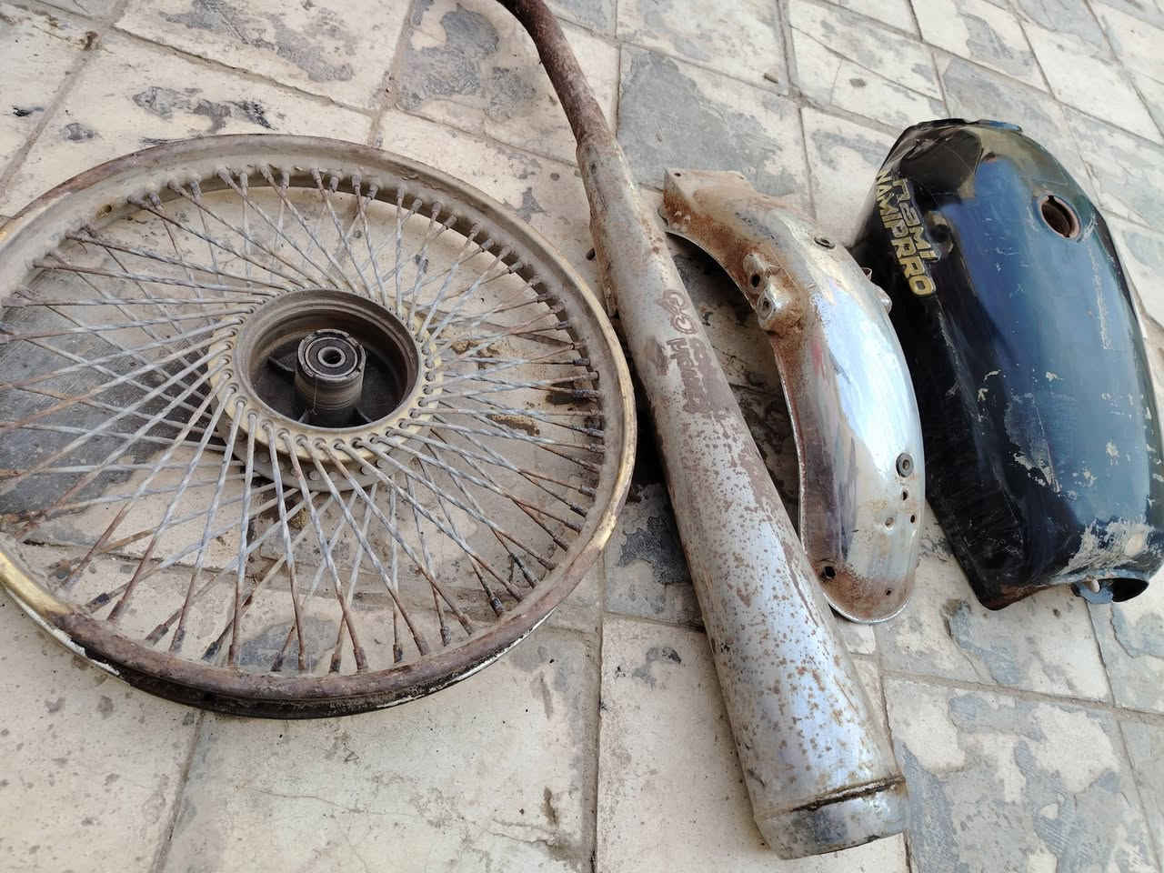 غراض دراجة كير السماوة جسر جروخي كلهن ب 30 لتواصل ***********
