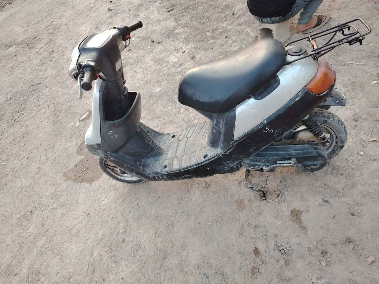 السلام عليكم دراجه بترا شرط مامفتوح نضافه مثل الي بالصور جديده وجاهزه من كلشي السعر ٤٠٠$ الف ( رقم) ‪‏‪***********‬‏ مكاني الفداء
