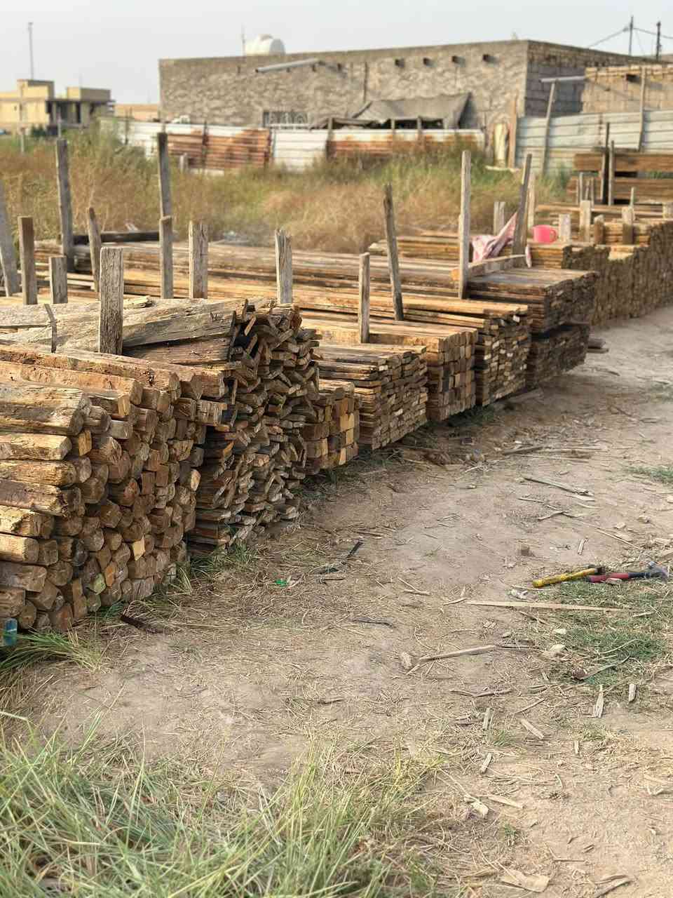 قالب خشب للبيع  العدد 6مكاعب آلة ربع  العنوان بابل 
***********  //   ‭***********‬
