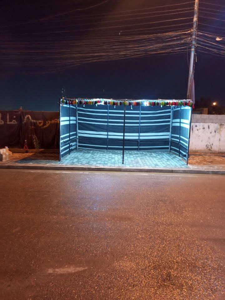 خيمه لبيع
طول 5متار 
ونزال 3متر 
ولرتفاع 2ونص متر 
المكان بغداد نهروان 
تواصل ***********

