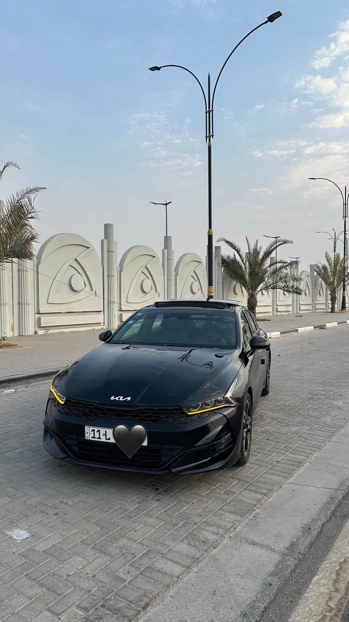 السلام عليكم
K5. 2022 gt
مواصفاتها معروفه 
بانوراما ✅
لد نهاري ليلي✅
صندوق ذكي✅
 اربع وضعيات قياده ✅
شاشه جبيره ✅
شحن لاسلكي ✅
تحكم ستيرن ✅
كشنات تدفئه ✅
وباقي موصفاتها معروفه
السياره حادثها بنيد وطرف الجاملغ  حادث خفيف  حتى الراديرات بلاديه مالتها قطعه وحده مصبوغه  الباقي بلادي ليبل واحد السياره كامله ما ناقصها شي    سعرها 153 وبيها مجال للشراي تحويل ثاني يوم  مكاني البصره متواجد فقط على الشريحه او الوتساب ***********
