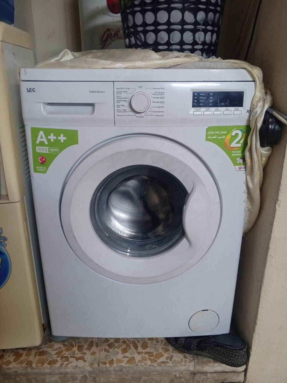 السلام عليكم غساله تركيه للبيع السعر 125,000 شرط شغال شراي يتصل على هذا الرقم. ‏‪***********‬‏
