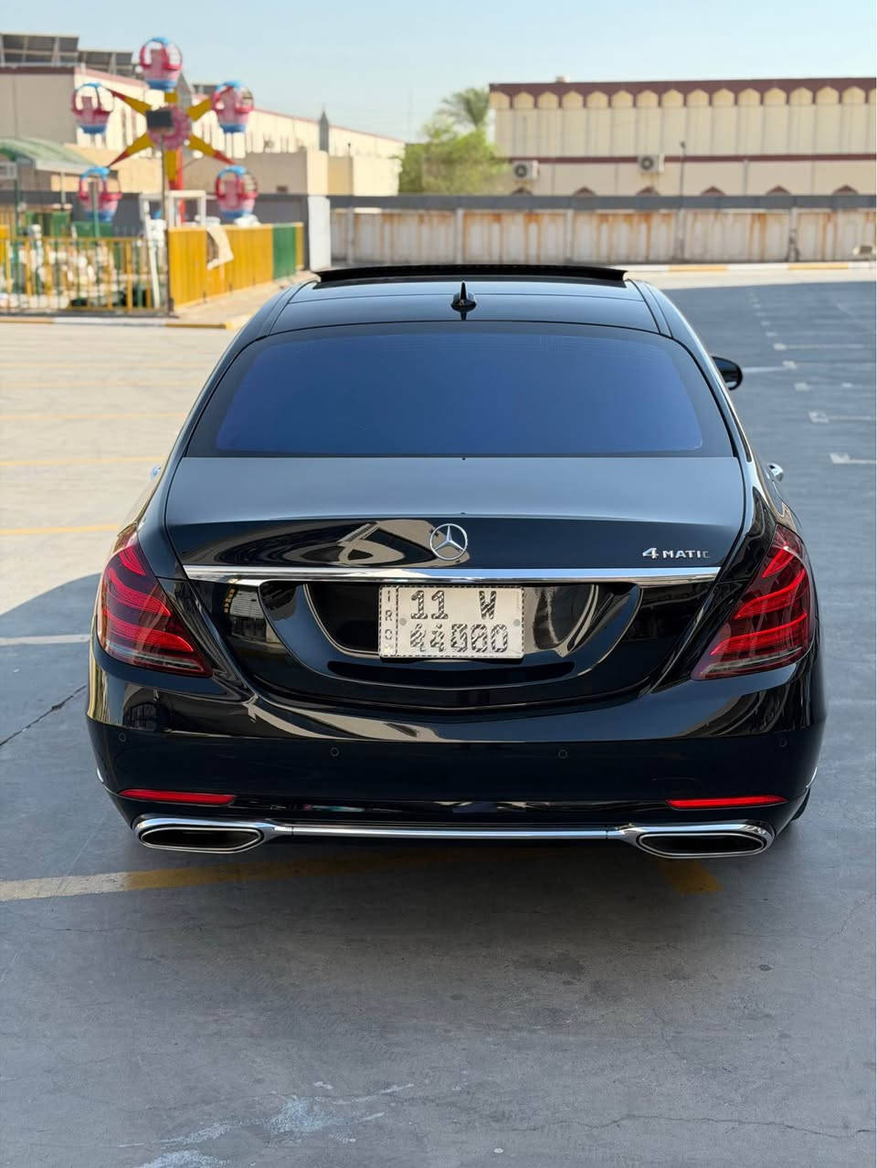 السلام عليكم 
مارسيدس s-class 
موديل ٢٠١٨ باب طويل 
ماشيه ١٣٥ الف 
رقم بغداد باسمي مشروع وطني 
سياره جاهزه وكامله ومناقصها شي 
وارد امريكي كلين تايتل جتي بيها قطعه كلير من امريكا قطعه وحده فقط والباقي مكفول من الشخط والرصعه والفتح 
السعر ٣٩٠٠٠ الف دولار وبيها مجال 
مكاني بغداد الخضراء 
رقم الهاتف *********** بغداد, العراق
