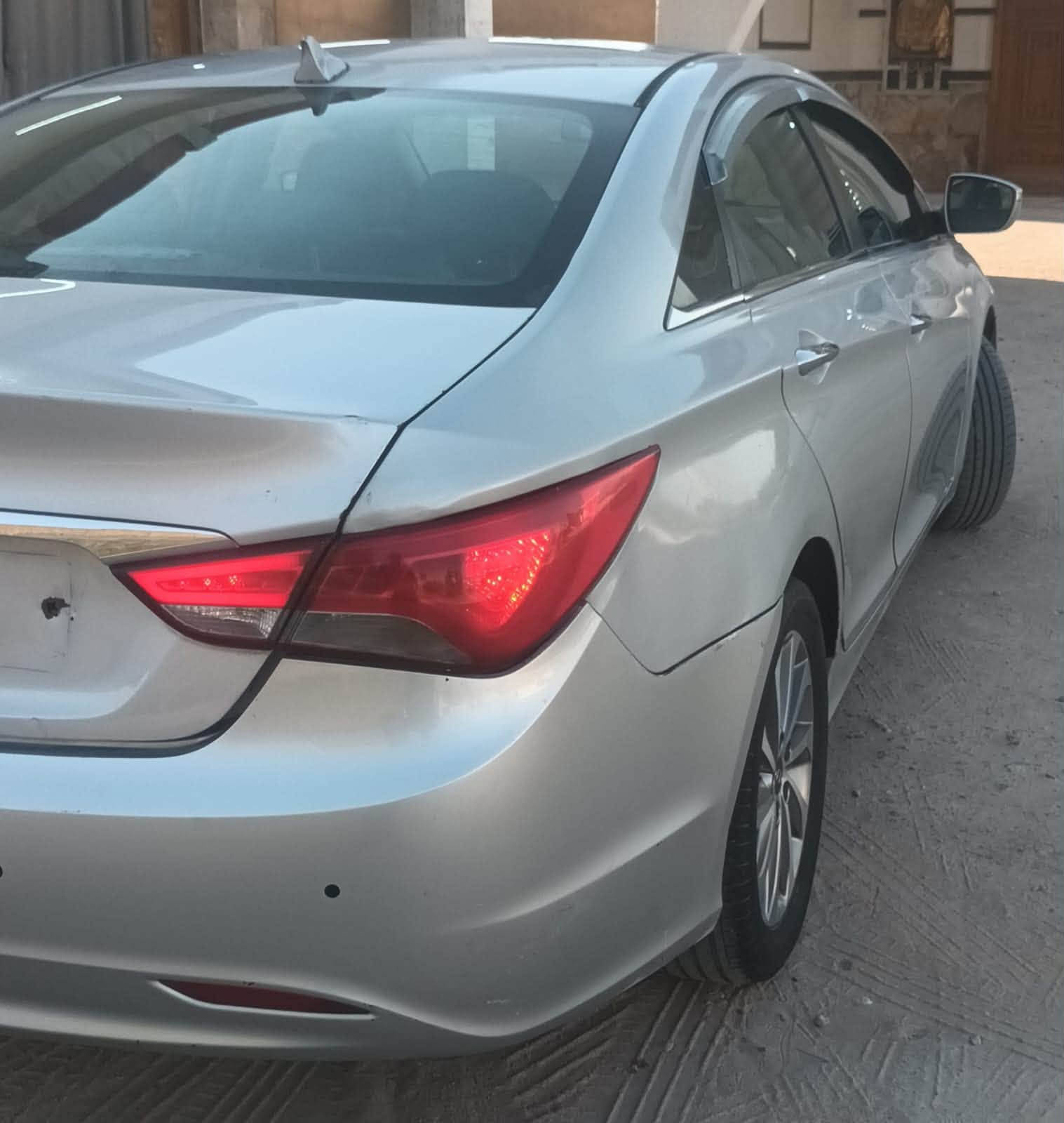 سونتا موديل 13 بصمه سياره خط واحد غاز سعر من لخير بدون عمله 35 لحد يخابرني يكلي نزلي بدون حراجات سياره احله من صور ودخول جديد  لاستفسار ‏***********‏

