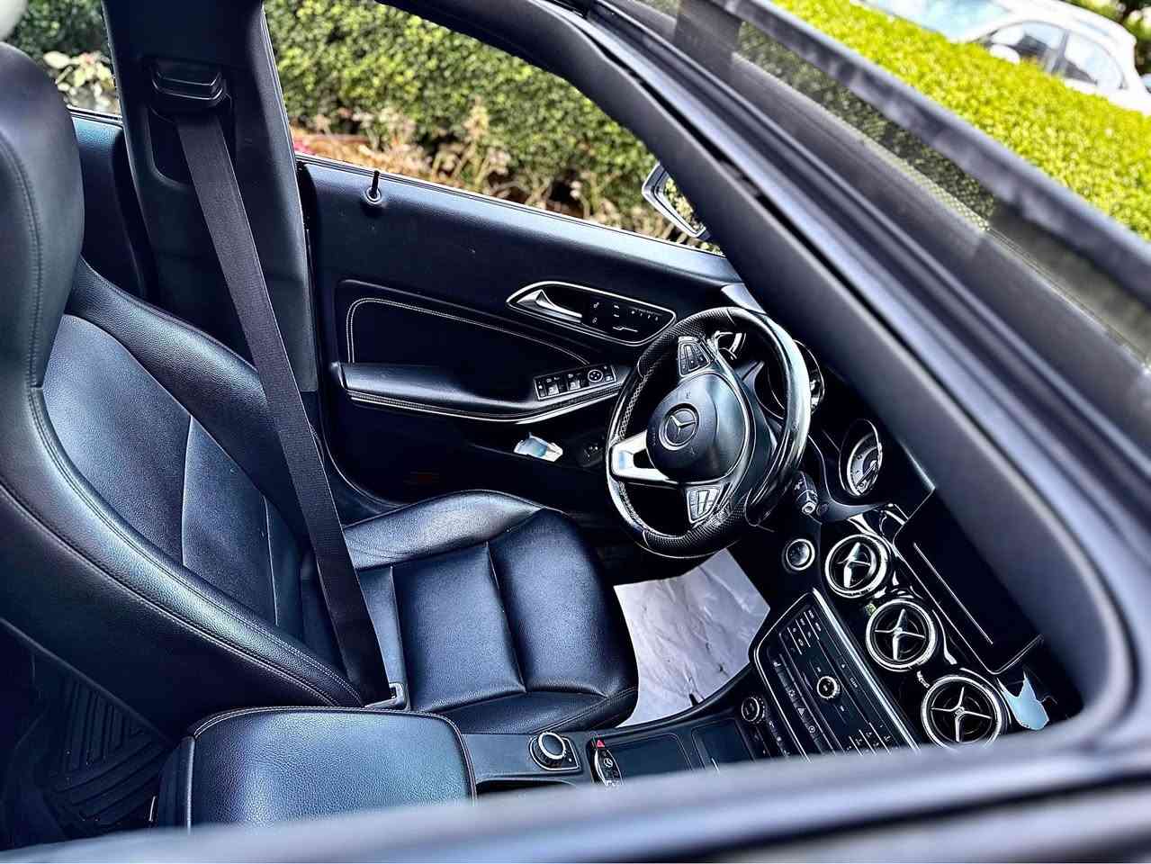 ميرسيدس بينز CLA 250
موديل ٢٠١٥
سياره كلين تايتل 
دعامي لدعامي بشرط
 بدون صبغ بدون بارد
ماشي فقط ٦٠ الف ميل
بدون مصرف سياره ب اسمي
فول مواصفات بانوراما
رقم سنوي جديد
مكان سياره اربيل - واتساب ***********
سعر ١٥٨$ و بيها مجال بصيط أربيل, العراق
