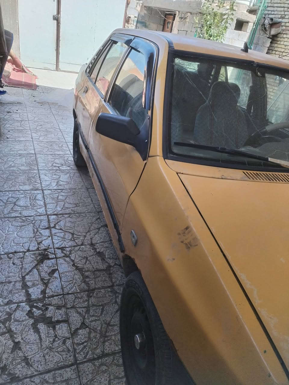 السلام عليكم سايبه للبيع موديل 12بغداد مشروع وطني سنويه لل27تحويل ثاني يوم مصفره هيئه وغرمات كير ومكينه وكهربائيات وحداديه تخم تاير كله جاهزه الاستفسار ولاتصال عل الرقم ***********مكاني بابل الحصوه السعر (20)وبيه مجال كلش قليل والشراي يتصل لن غير متواجد عل نت
