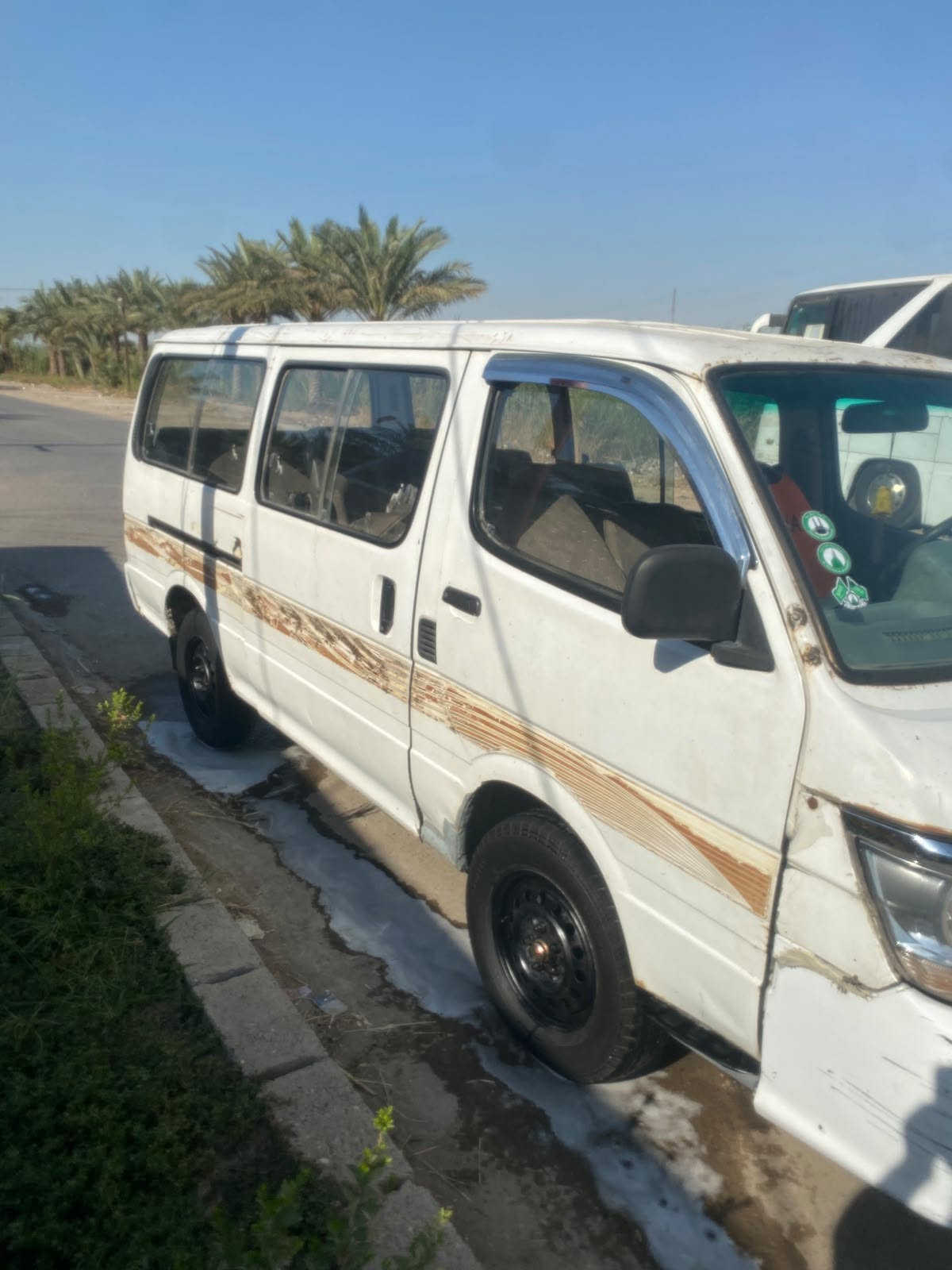 سلام عليكم سياره فتون للبيع 
موديل 2007 رقم بغداد الماني 
سياره محرك كير اكسل خير من الله حداديه جديده تخم تاير كهربائيات كله شغاله للاستفسار هذه رقم *********** بغداد
