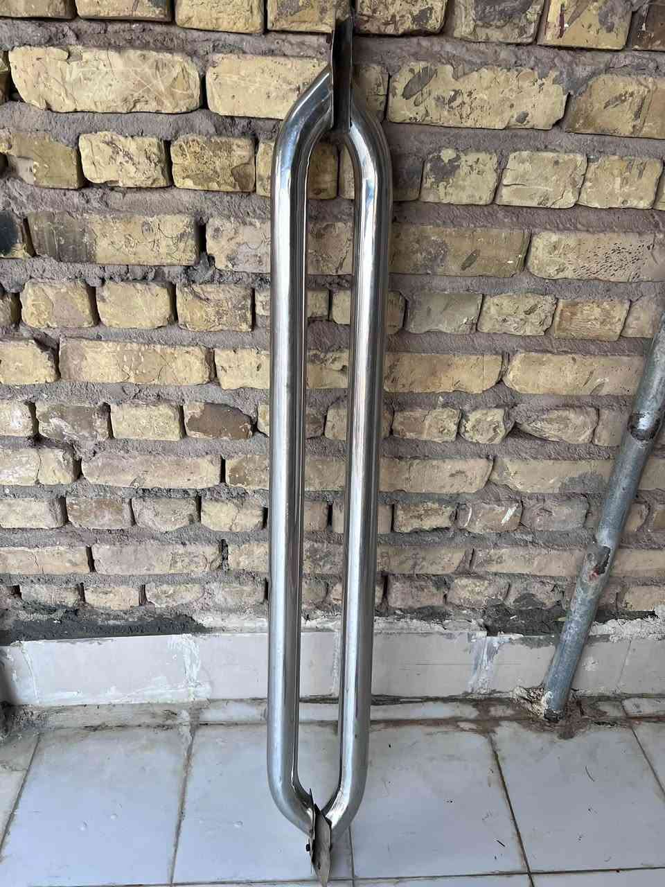 ***********
