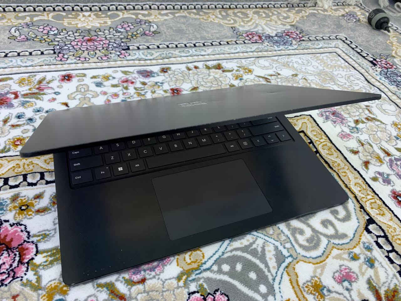 Surface Laptop 5 • i7-1255U • ١٦ جيجا رام