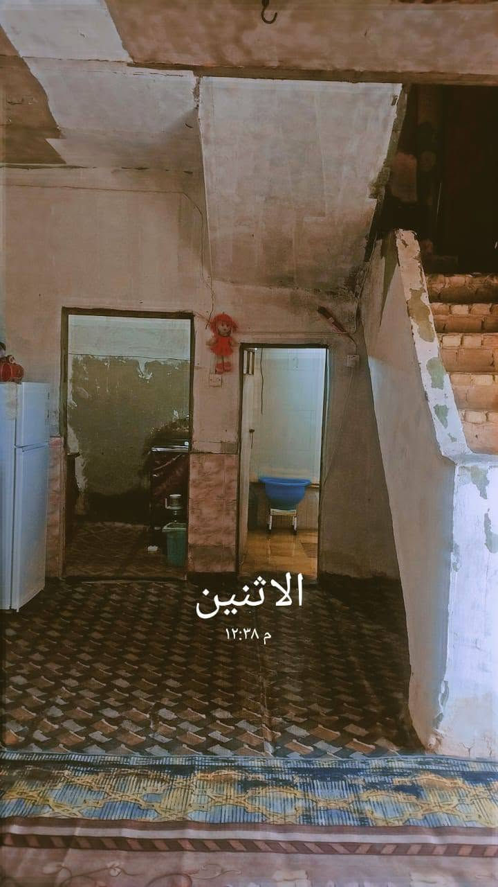 السلام عليكم بيت 200متر زراعي قرار محكمه غرفتين وهول ومطبخ وصحيات السكك الجربوعيه السعر 22وبي مجال بيع مستعجل للاستفسار أتصل عالرقم ***********
