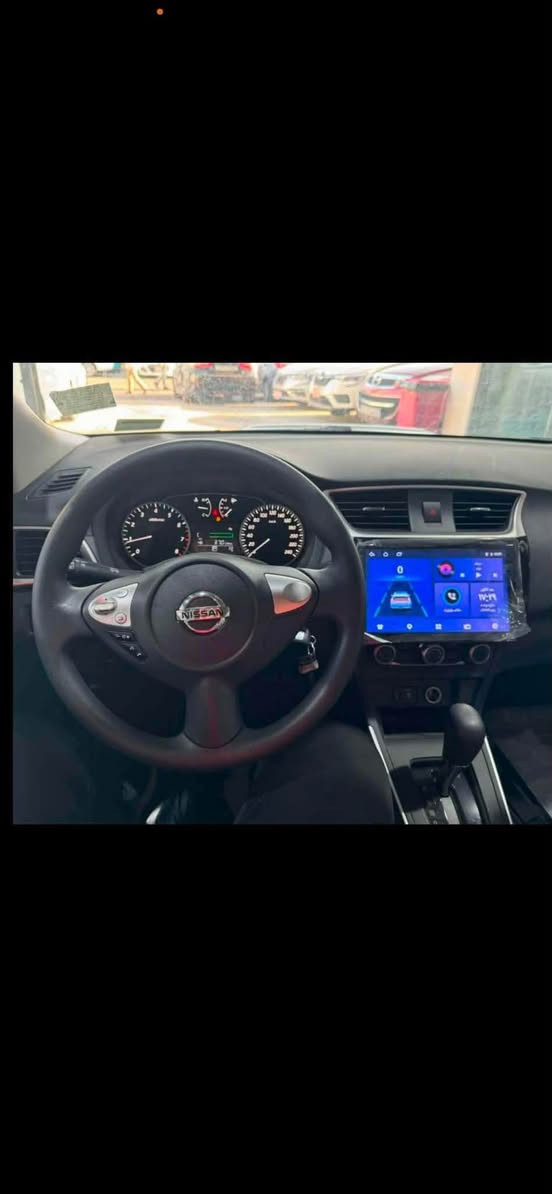 السلام عليكم للبيع سنترا مديل 25
سياره كفاله عامه 
محرك 1600
شاشه كبيره 
كامره خلفيه 
ماشيه 17 
دواخل اسود 
تحكم ستيرن 
وباقي المواصفات المعروفه 
رقم اربيل اتريد تحويل اتريد وكاله 
شركه مضمونه بسم شركه ملت لقمان احمد 
مكاني بصره 
رقم التلفون ***********
