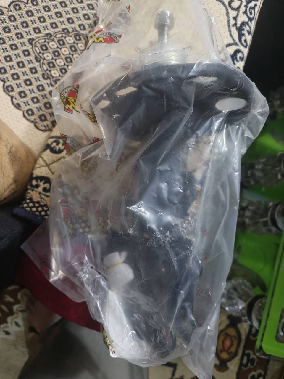 سلام عليكم دبل سايبا اريو أصلي بس واحد مكاني بغداد الي يحب يتفضل خاص أويتصل*********** بي واتساب
