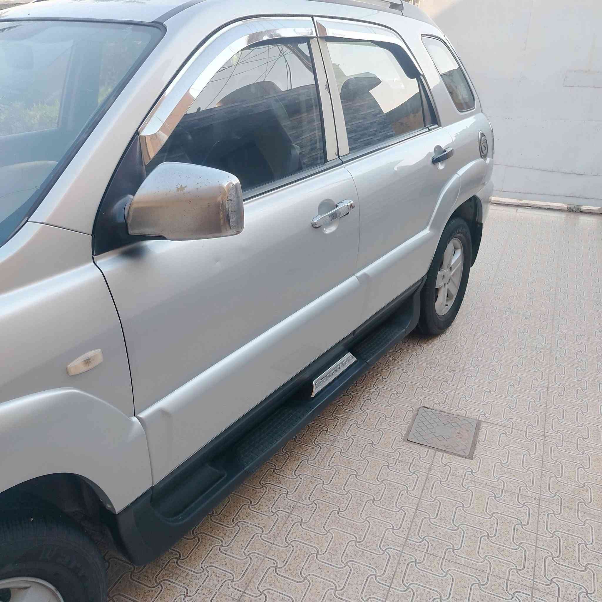 ياالله
سبورتج 2009 رقم بغداد الدولي بسمي سنوية وهزة جديدة لل 2031 مكينة ٢٠٠٠ خير من الله جاملغ امامي صبغ فقط بدون داخل سياره جاهزة العنوان ديالى السعر ١٠٥ وبيها مجال بسيط
***********
*********** واتس
