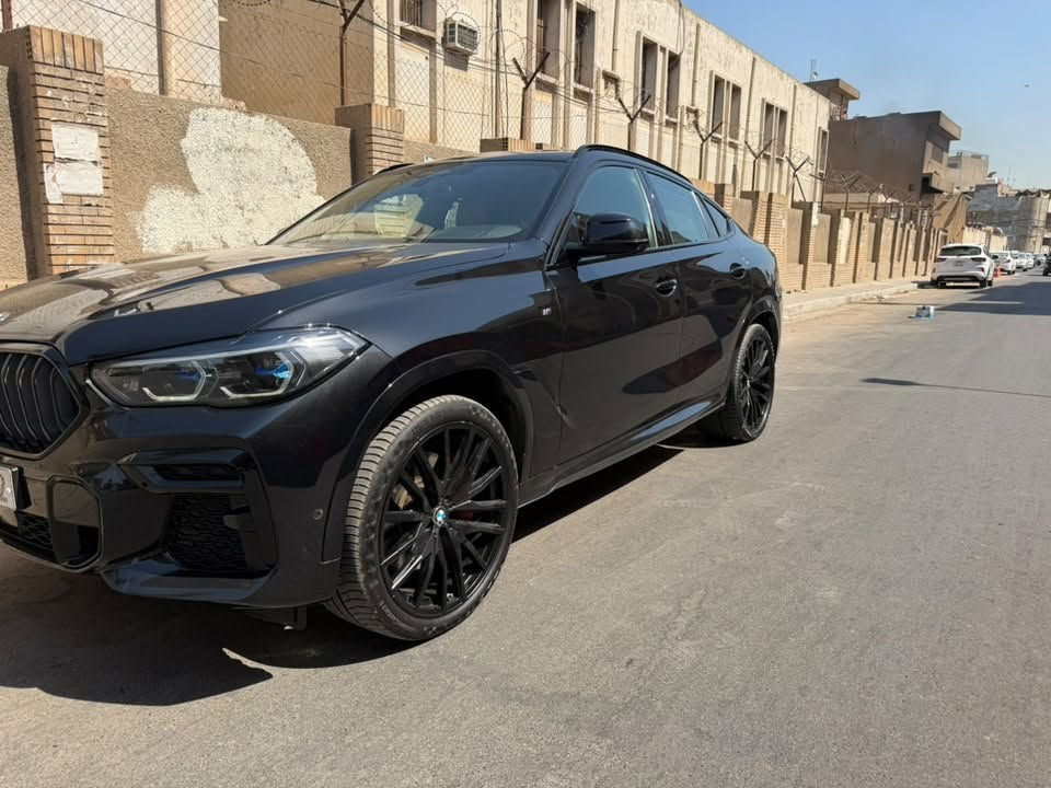 للبيع 
بي ام دبليو x6 2022      
خليجي وكاله العروش    M بكج 
مغله ppf ماشيه 33 الف كم 
6 سلندر  محرك 3000 تون تيربو 
اعلى مواصفات بل XDrive40
بوب شفط 
سقف روز ( سكاي لايت)
داتو شو 
تحكم بالايمات 
اوامر صوتيه 
اناره محيطيه 
٤ كامرات 
شاشات خلفيه
 سياقه ذاتيه 
رادار امامي خلفي 
كشنات تبريد + تدفئه
نقطه عمياء
ترحيب 
وبعد هوايه مواصفات 
( جاهزه بدون اي صرف تحويل ثاني يوم ) 
سعر ٦١ الف دولار 
رقم ***********
