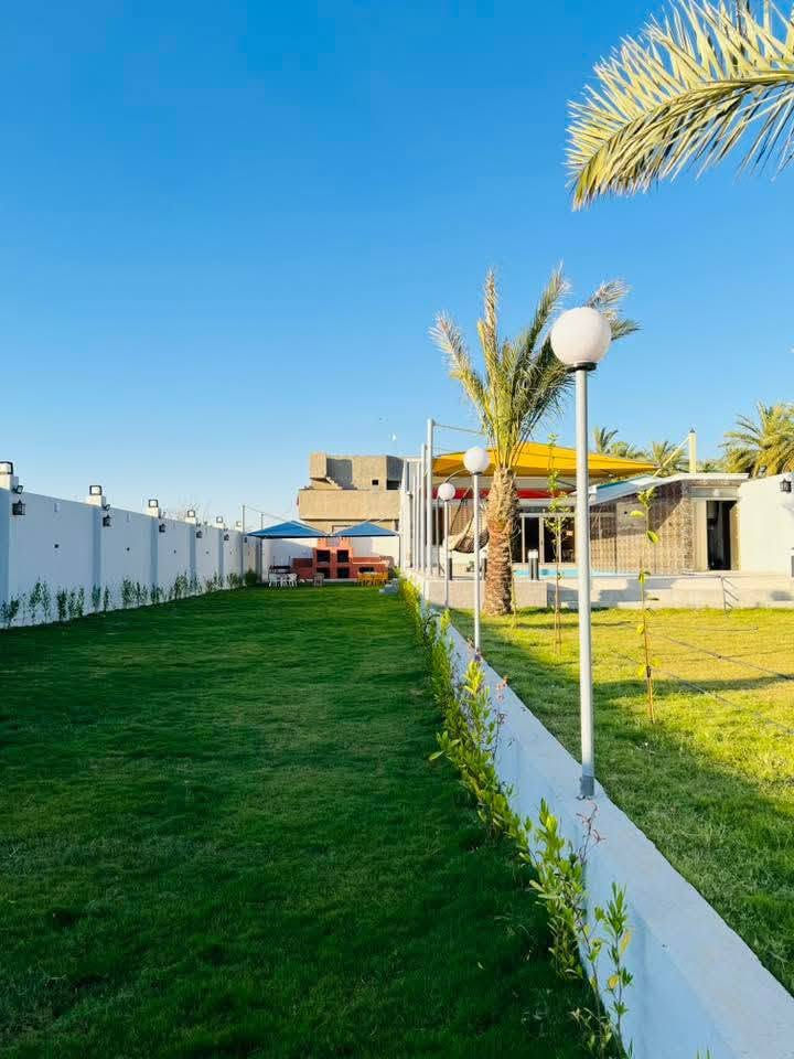 مزرعة للإيجار اليومي 🏡🌳
📍 الموقع: بلد

✔️ أجواء هادئة ومناسبة للعوائل والشباب

✔️ مساحة واسعة وخدمات متوفرة

✔️ مثالية للراحة والونسة

📌 للحجز والاستفسار يرجى الاتصال أو المراسلة على واتساب: 
 ***********
 موثق في تطبيق اجرلي لسياحة المزارع في العراق 🇮🇶
