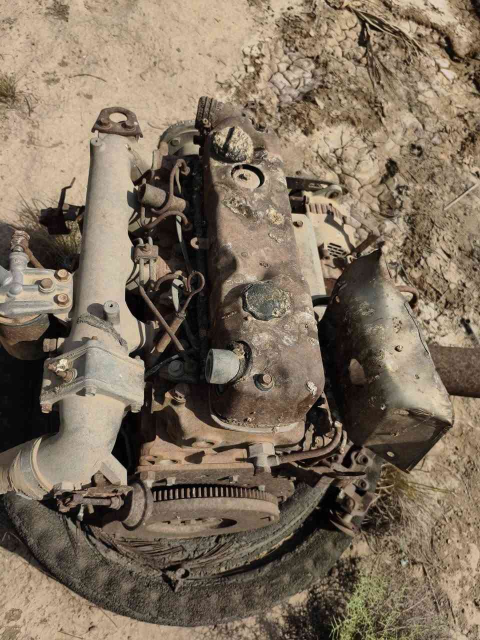 للبيع محرك هوندا ياباني مال كنتر  2طن  جديد بعده ستندر جاهز تفرعات كامله ما عدا السوبر سعر 900وبي مجال  ***********
