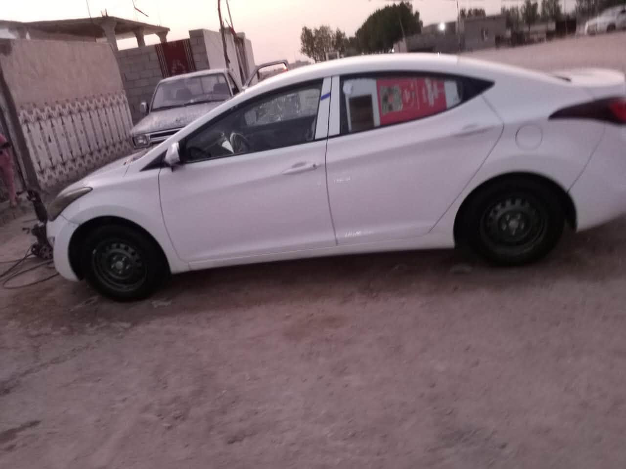 النتره
النتره 2015 خليجيه كفاله محرك وكير
وحداده وتبريد وتخم تاير بسم راعيها
رقم وسنويه جدد رقم واسط 
***********
