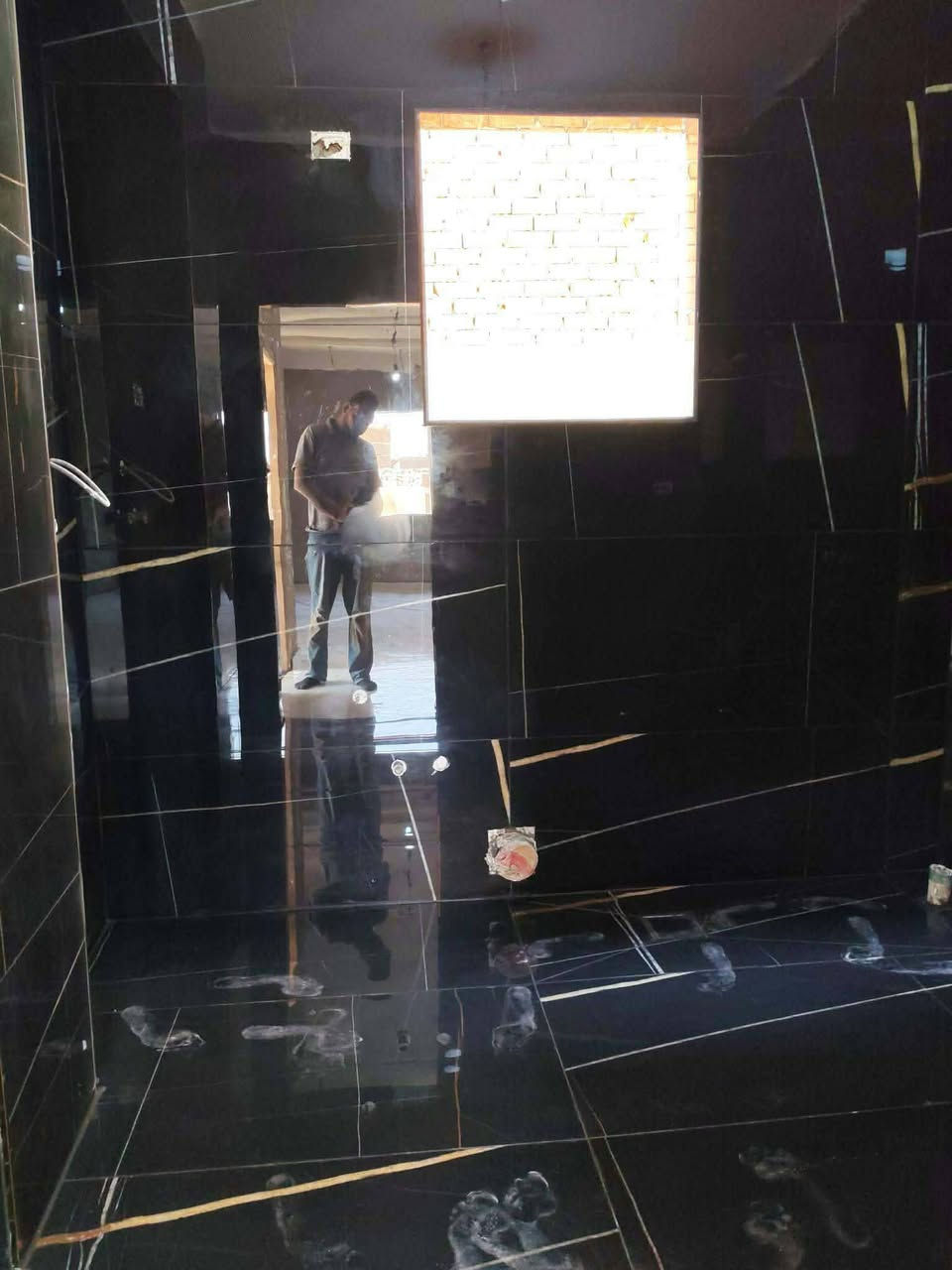 كادر سيراميك • درجة اولى • متفرغ