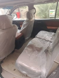 لاندكروز • ٢٠١٠ • بدون دواخل