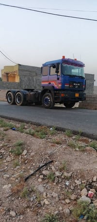 شاحنة • ٢٠٠١