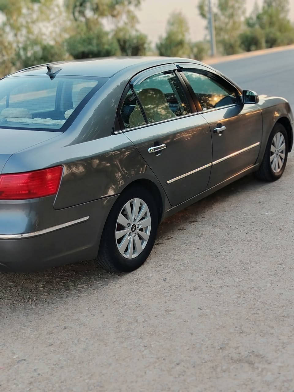 سوناته 9 بيه 5 قطع صبق يعني حزام بدون داخل ليبل واحد مكينه كير حاويه مامفتوح برقي 
صدر جديد تاير جديد مابيه نقص 
عنوان ديالئ خان بني سعد 
بيع او مراوس 
السعر 96وبيه مجال
***********
