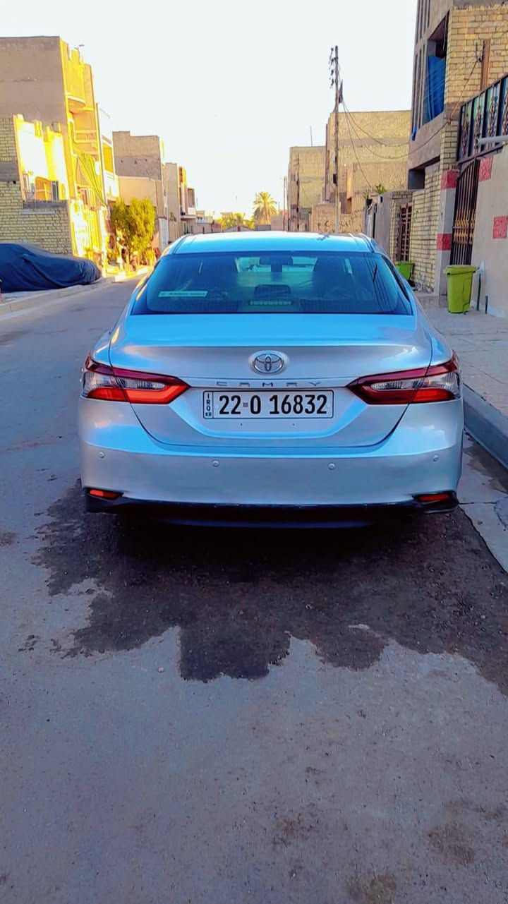 سلام عليكم  كامري موديل 2023 مواصفات LE  مكينه 2500cc
وارد خليجي سونارها  بالصور  سعرها 160. 
رقم صاحب السياره 
‏‪***********‬‏
