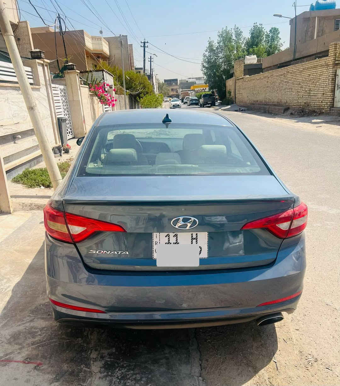سوناتا امريكا 2017 سونار مرفوق بلنشر 
حادث دعاميه 
ايرباك دركه 
محرك 2400 
قطعتين تبريد
سويج 
شاش 
ماشي 120 الف 
رقم بغداد 
سعر 11400دولار 
تلفون ***********
