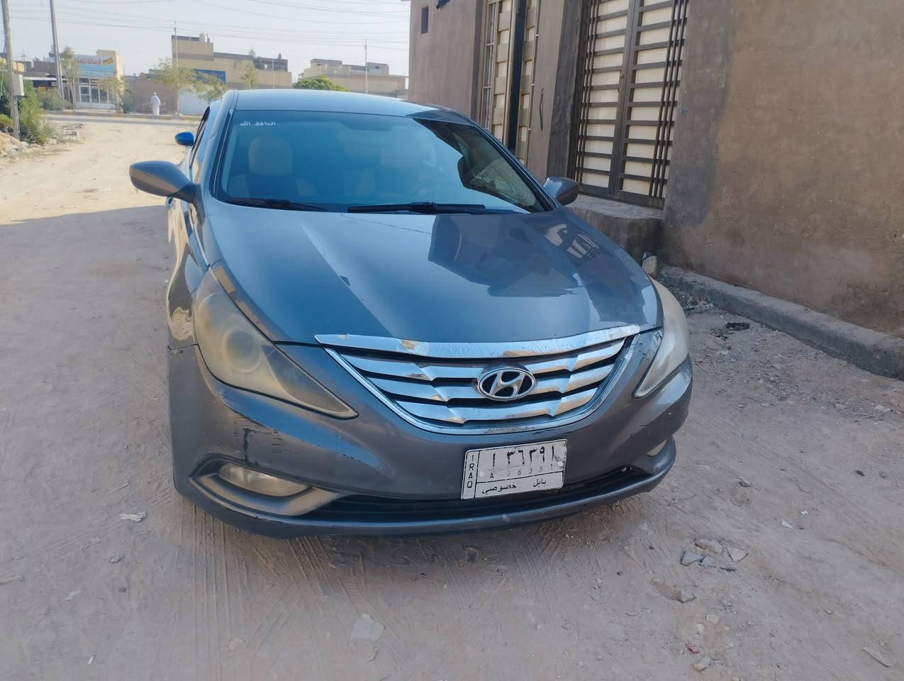 موديل 2011  ليبل واحد فقط بارد بيها بين الباب والجاملغ الايسر والدور الخلفي شخوط قليله رقم بابل سنويه نافذه شهر ال6مراوس اوبيع *********** مكان النجف
