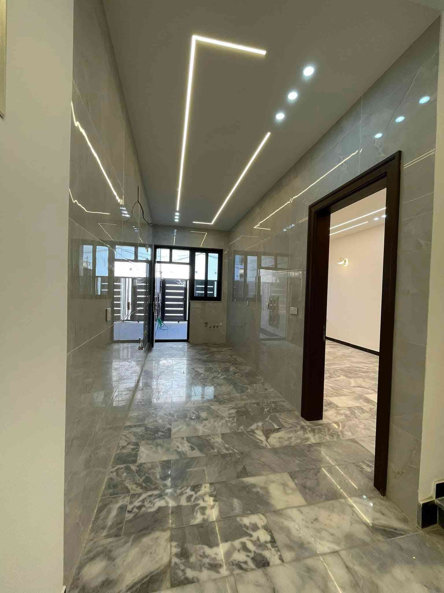 السلام عليكم ورحمة الله وبركاته
سلمنا بيتك 🏤🏫نسلمك 🔑
تعلن شركه #بوابه #الامل #للمقاولات #العامه #والترميم عن #عروض #الأسعار لديها 📃🏤🏤🏤🏤🏤
أسعار البناء لدينا تشمل👇👇 
#تندر مواصفات وسط #تسليم مفتاح 🔑
1_بناء منزل مساحه100 متر طابق واحد تكلفه 35 مليون نقد
2_ بناء منزل مساحته 150 متر طابق واحد تكلفه 45 مليون نقد
3_بناء منزل مساحته 200 متر طابق واحد تكلفه 55 مليون نقد
4_ بناء منزل مساحته 250 متر طابق واحد تكلفه 70 مليون نقد 
5_ بناء منزل مساحته 300 متر طابق واحد تكلفه80 مليون نقد 
*****************************************************
1- بناء منزل مساحته 100 متر طابقين تكلفه 65 مليون نقد
2- بناء منزل مساحته 150 متر طابقين تكلفه 85مليون نقد
3- بناء منزل مساحته 200 متر طابقين تكلفه 105 مليون نقد 
4- بناء منزل مساحته 250 متر طابقين تكلفه 135 مليون نقد 
5- بناء منزل مساحته 300 متر طابقين تكلفه 150 مليون نقد 
***************************************************
#ملاحضه 
هناك عقد رسمي بين الشركه وبين صاحب المنزل تذكر فيه جميع المواصفات والفقرات المطلوبه وحسب التندر المتفق عليه 📃
1_ الدفع يكون على حسب نسبة الإنجاز في العمل 
2_ مده التسليم تحدد في العقد بين الطرفين حسب العقد
***********
#ملاحضه
يوجد لدينا جانب اقساط لكن بمقدمه قدرها نصف المبلغ والباقي تسديد شهريا حسب الاتفاق 
*************
للتواصل معنا مراسله صفحة 
او زياره #موقع #الشركه
للاتصال ***********
واتساب***********
