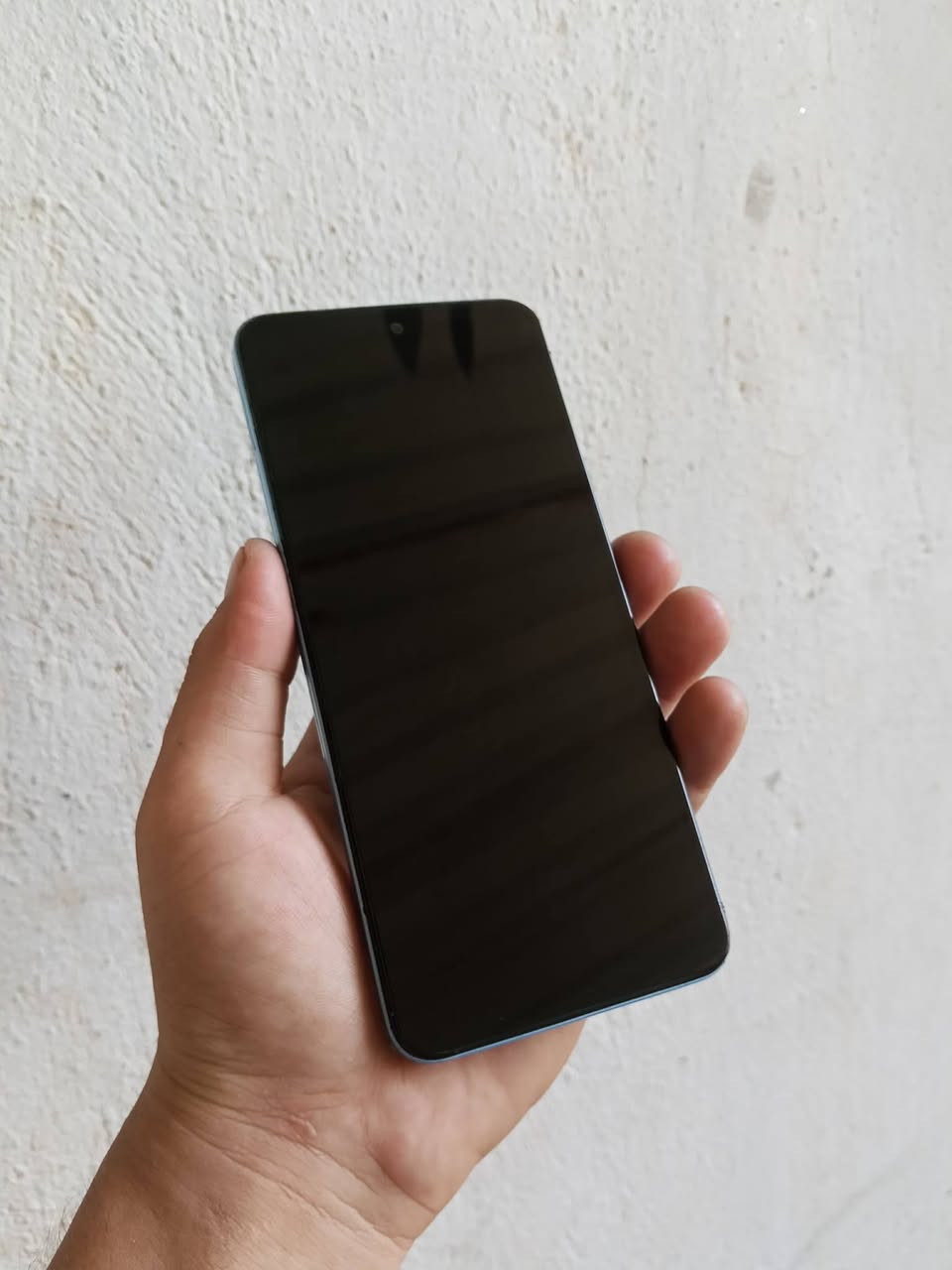 جهاز شاومي ريدمي نوت 12 لون مميز كريستالي معالج سناب دراكوهن 810 ببجي 60 فريم ذاكره 128 كيكه رام 8+8=16 بطاريه 6000 مكان الشحن تايب سي يدعم شحن سريع دبل سيم كارت او رام بصمات 2 وجه + الاصبع جهاز نضيف مامفتوح مابي اي عيب سلاسه ڤول جهاز كلش راقي للبيع سعر خاص او اتصل ***********

