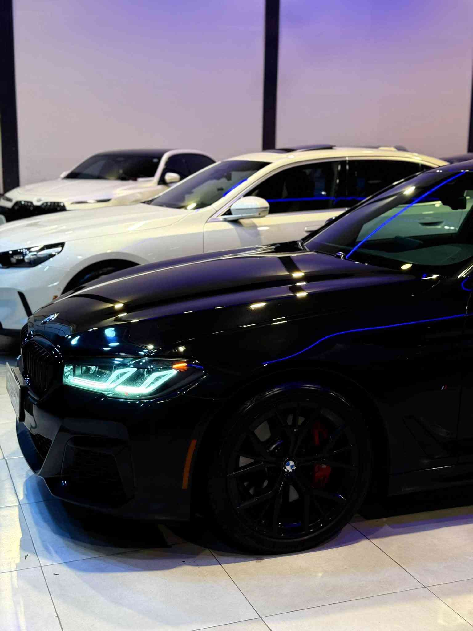 Bmw 530i 2023
M pakeche  black بلادي 
وارد امريكي بدون سبوخ 
ماشي ٦٠ الف ميل
اربيل - معرض بةلين 
***********
سعر  350 $
